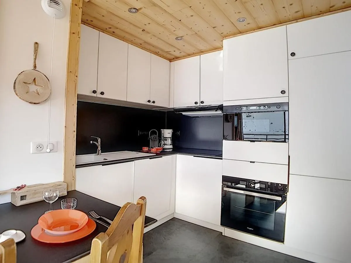Charmant Appart 3 Pieces Avec Cabine, Skis Aux Pieds, Parking Inclus - Fr-1-344-796 Saint-Martin-de-Belleville 0*,  Frankrike